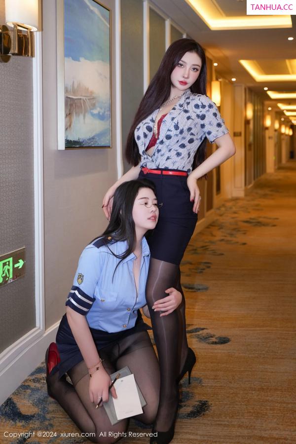   [XiuRen]高清写真图 2024.03.12 No.8215 樱桃小犊子 黑丝美腿第16张图片